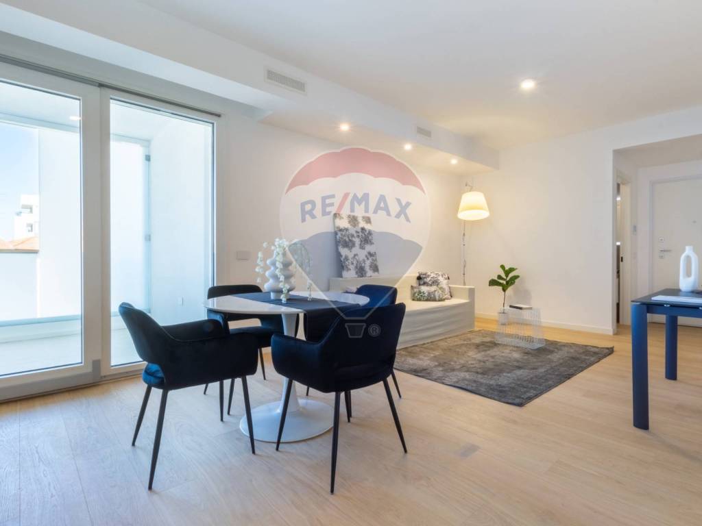 Appartamento a Cagliari in via della Pineta, 209 - Foto 4