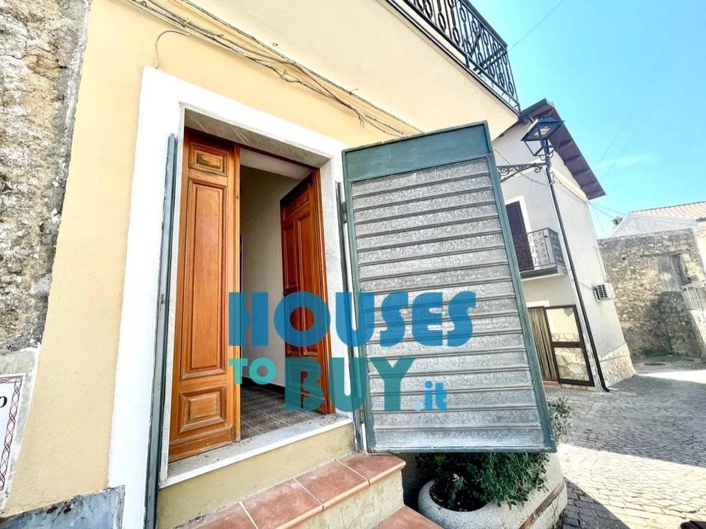 Villetta a schiera a Carfizzi in via Roma, 58. - Foto 3
