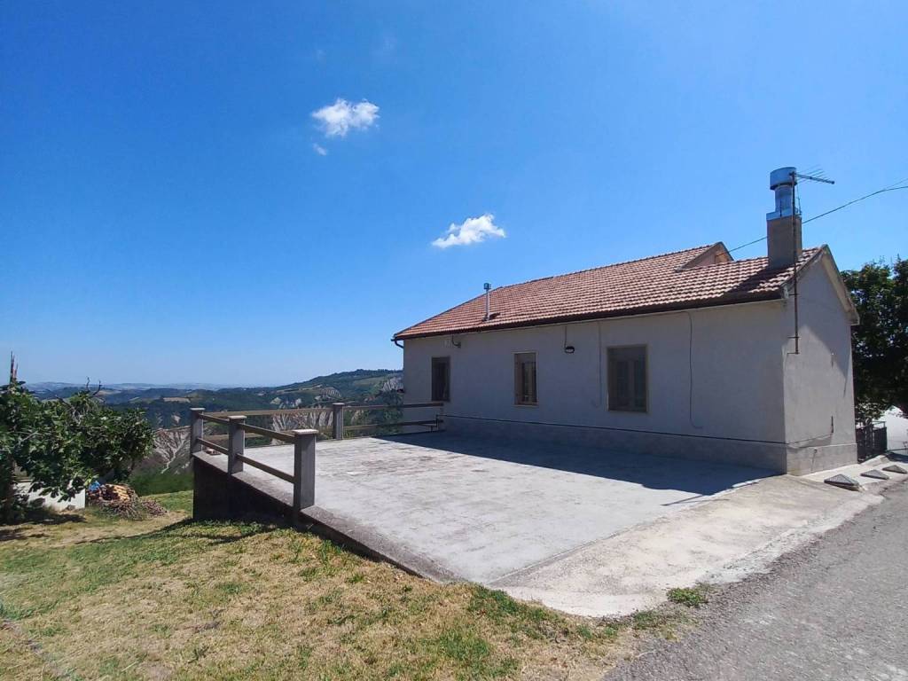 Casa indipendente a Montefortino - Foto 2