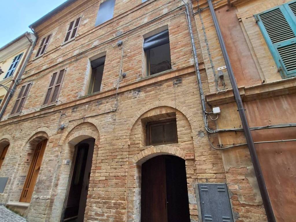 Casa indipendente a Acquaviva picena in Via del Cavaliere - Foto 2