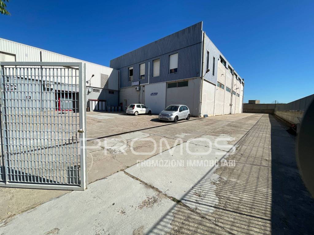 Immobile a Elmas in Via della Tecnica - Foto 5