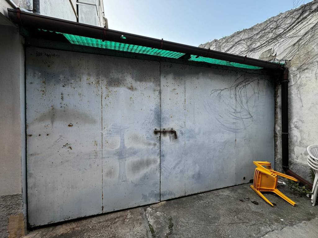 Box / garage a Pescara in Via Saline, 31 - Foto 3