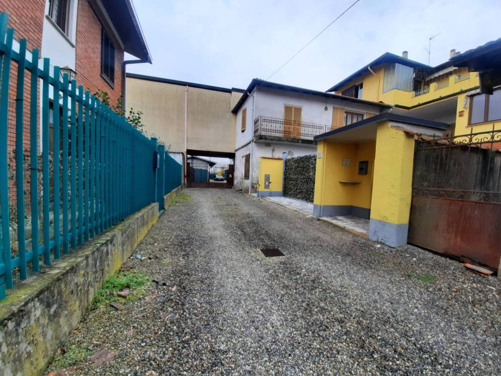 Appartamento a Fara novarese in Via 20 Settembre, 97 - Foto 3