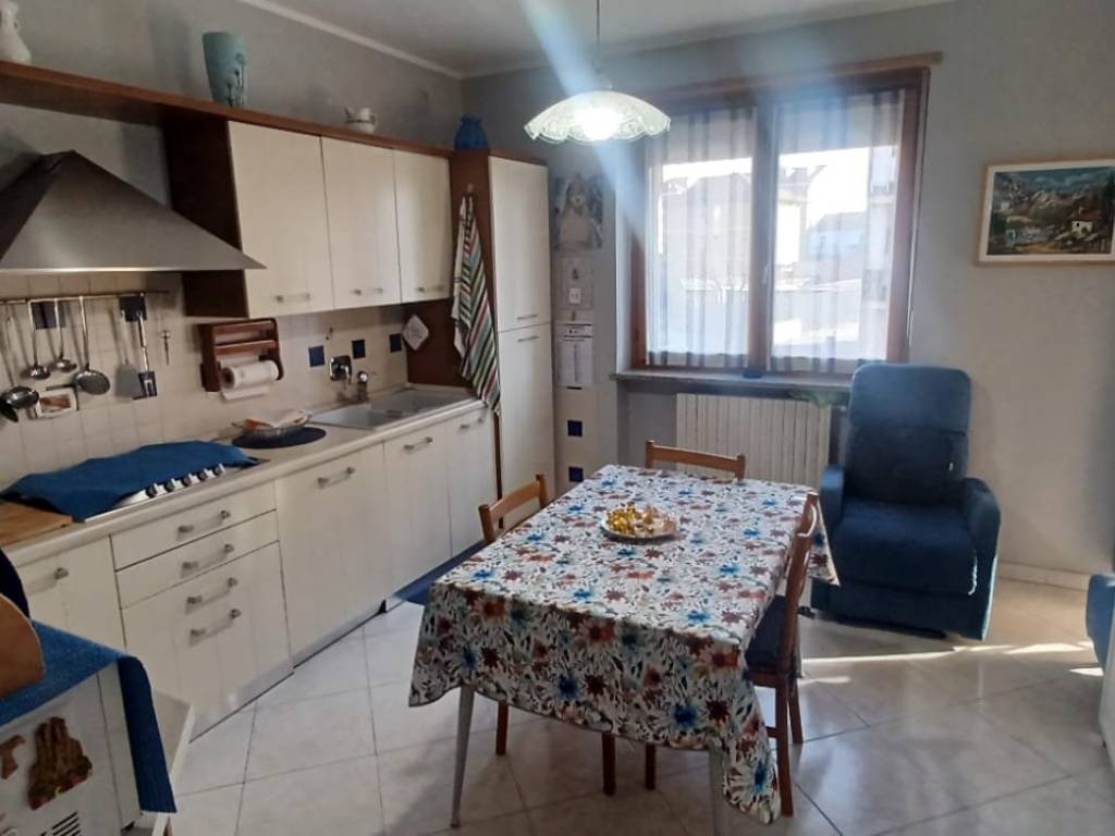 Appartamento a Bra in Via Filippo Turati - Foto 5
