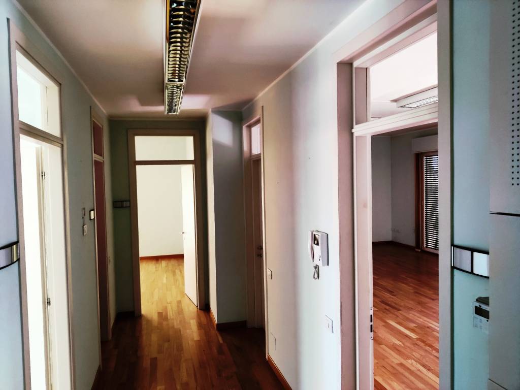 Immobile a Civitanova marche in Via Martiri di Belfiore, 105 - Foto 3