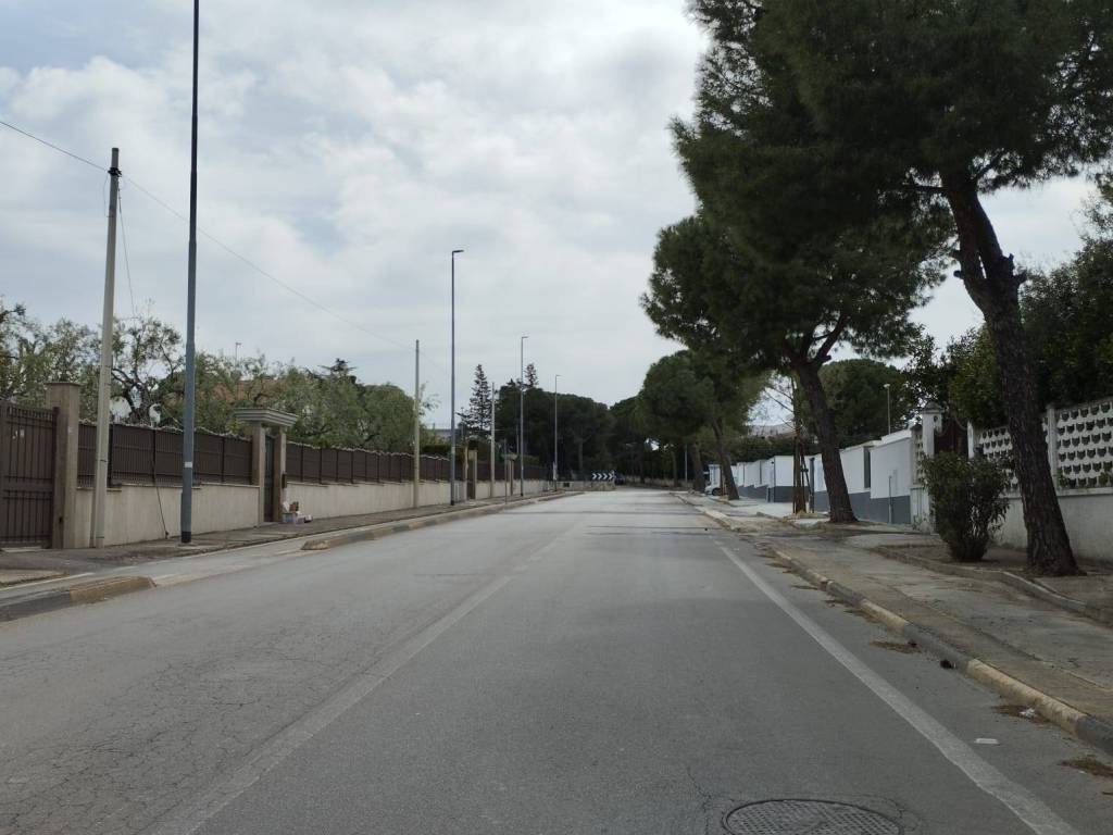 Villa a Trani in Via Martiri di Palermo, 59 - Foto 2