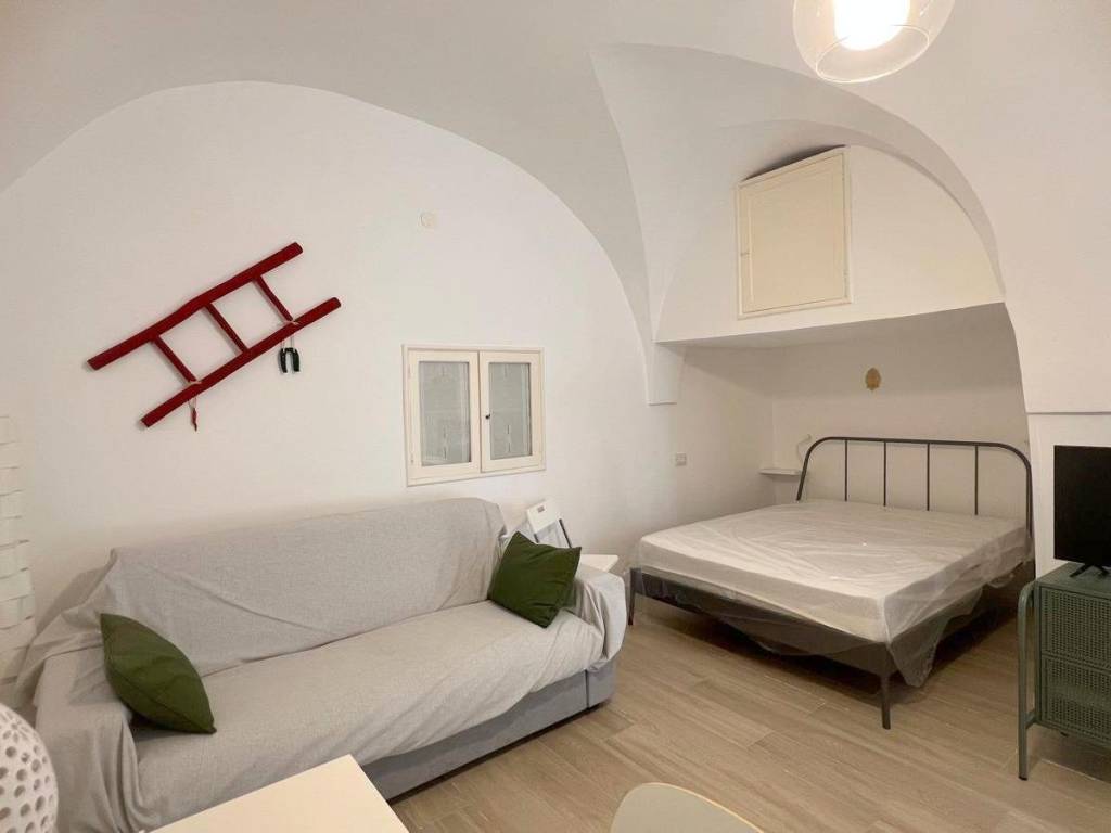 Casa indipendente a Ceglie messapica in Via Giuseppe Arimondi - Foto 5