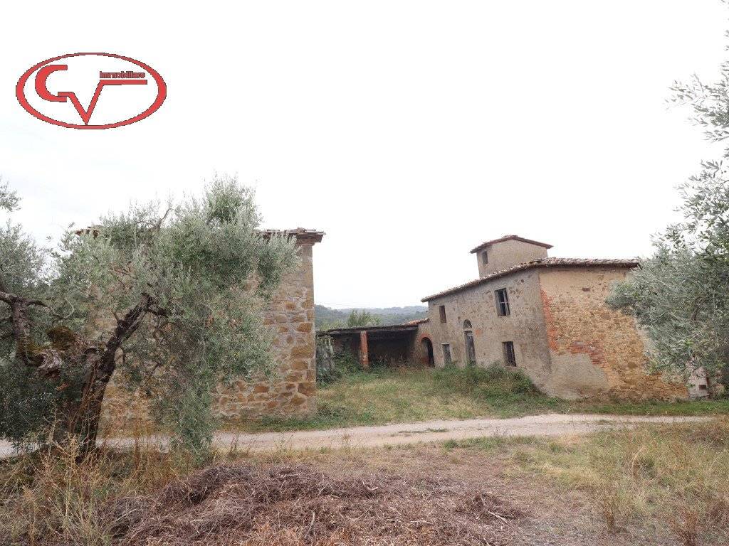 Rustico / casale a Montevarchi in Strada Comunale di Moncioni Ucerano e Starda - Foto 3