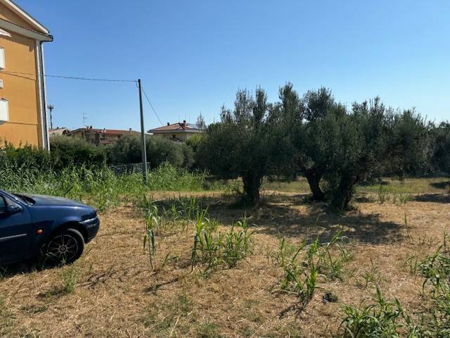 Terreno a Tortoreto in Via Muracche Seconda, 33 - Foto 3