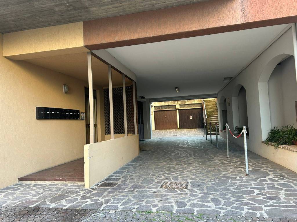 Appartamento a Desenzano del garda in Lungolago Cesare Battisti, 49 - Foto 4