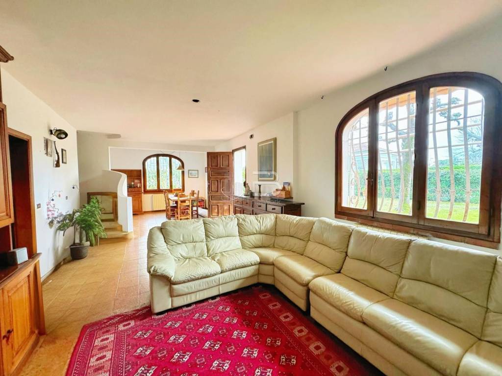 Villa a Forte dei marmi in Via Versilia - Foto 4