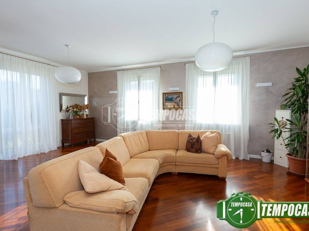 Villa a Casalpusterlengo in Via Cartesio - Foto 4