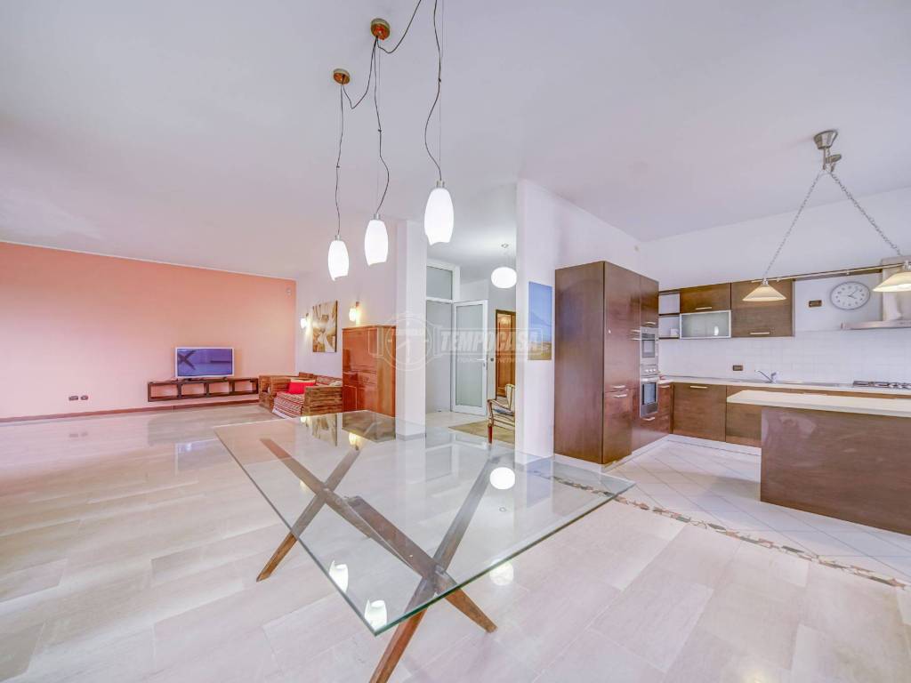 Villa a Albizzate in Via Giuseppe Mazzini - Foto 3