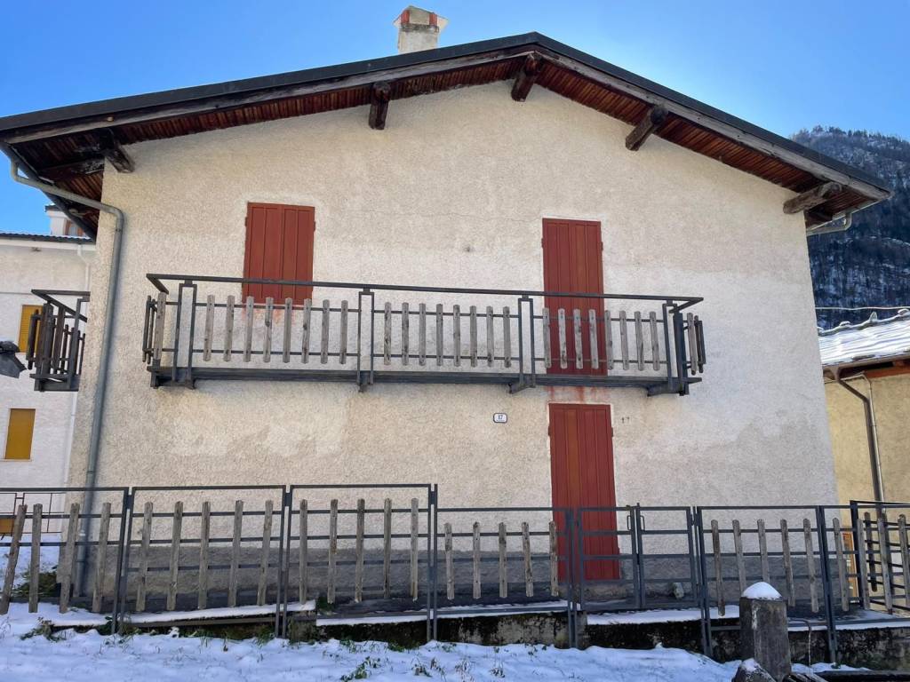 Villa a Casteldelfino in Via Bellino - Foto 3