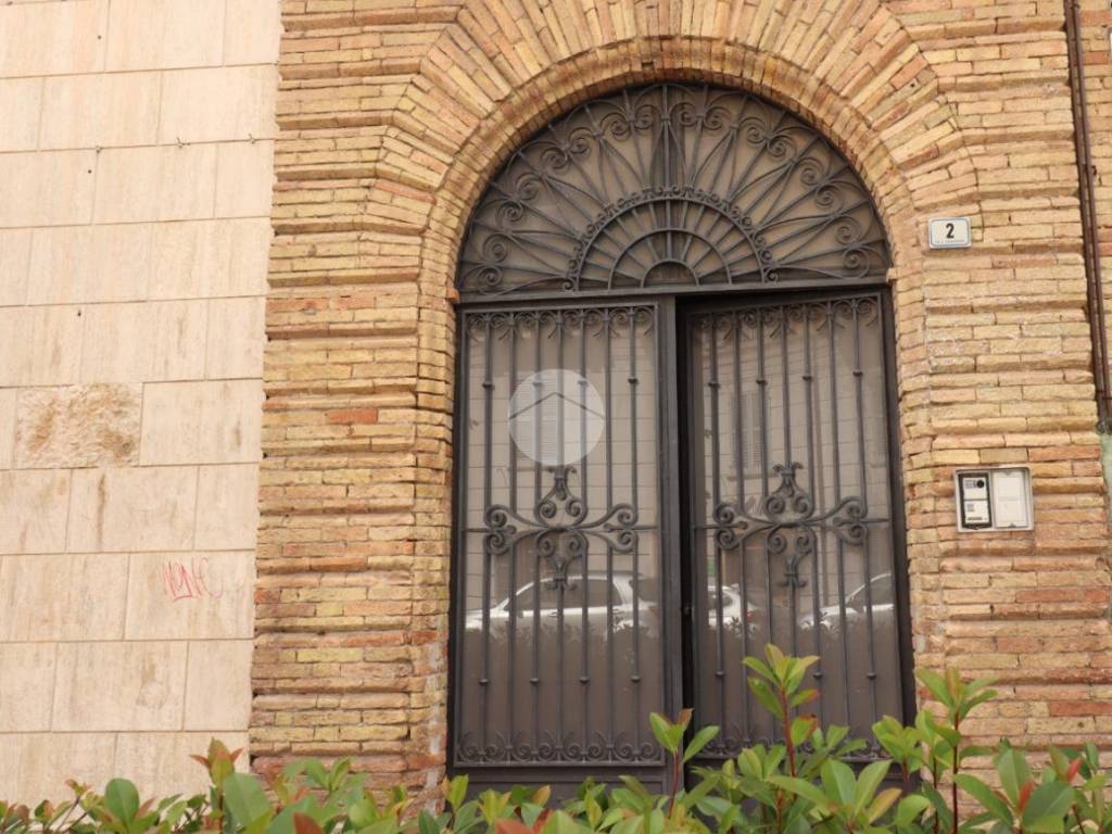 Palazzo / stabile a Mosciano sant'angelo in Via Settimio Passamonti, 2 - Foto 3