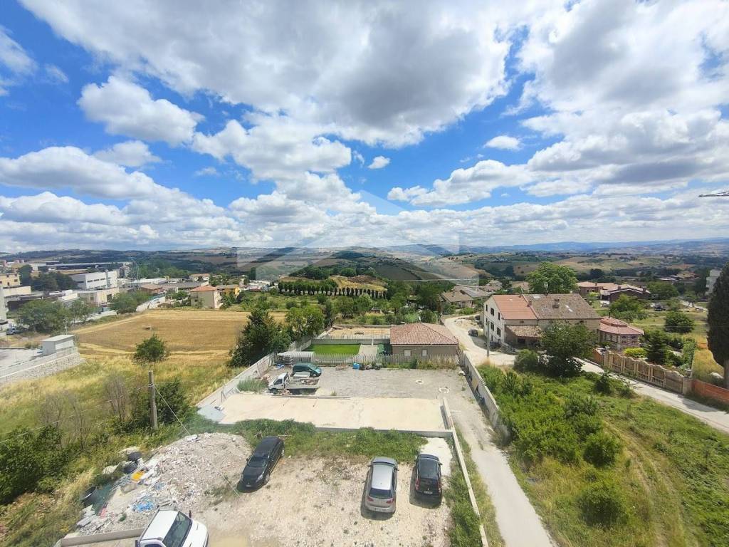 Appartamento a Campobasso in C.da San Giovanni in Golfo - Foto 5