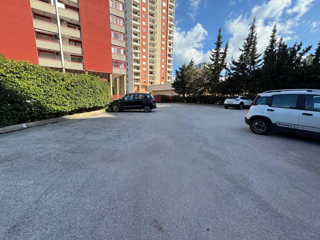 Appartamento a Taranto in Via Cataldantonio Atenisio Carducci, 3 - Foto 3