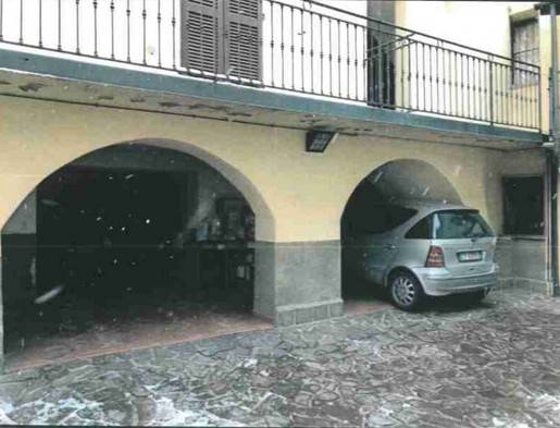Appartamento a Ballabio in Via Aurelio Saffi, 18 - Foto 2