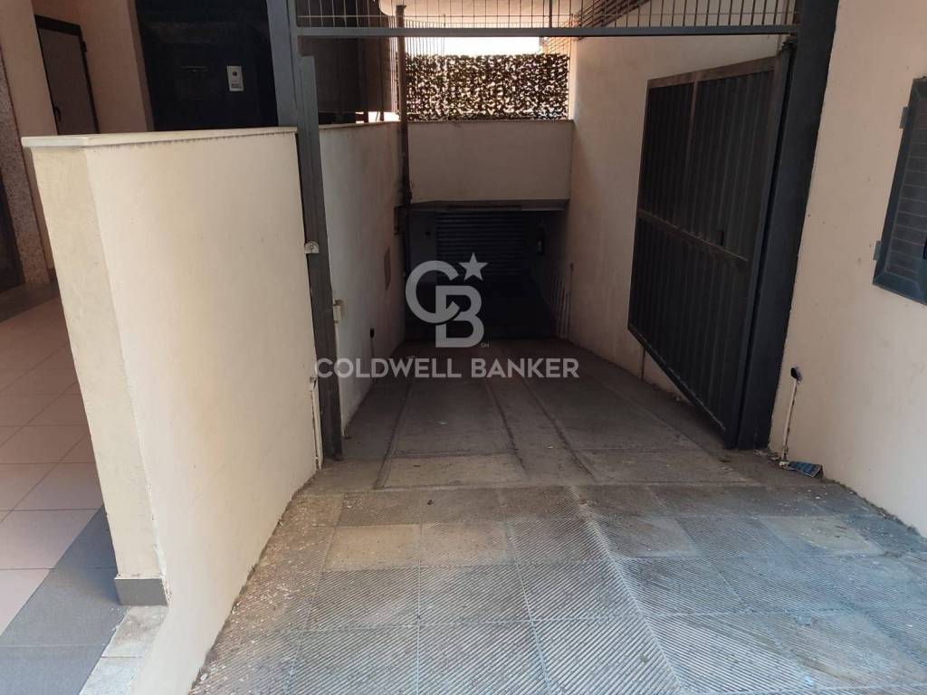 Box / garage a Brindisi in Via Montello, 21 - Foto 2