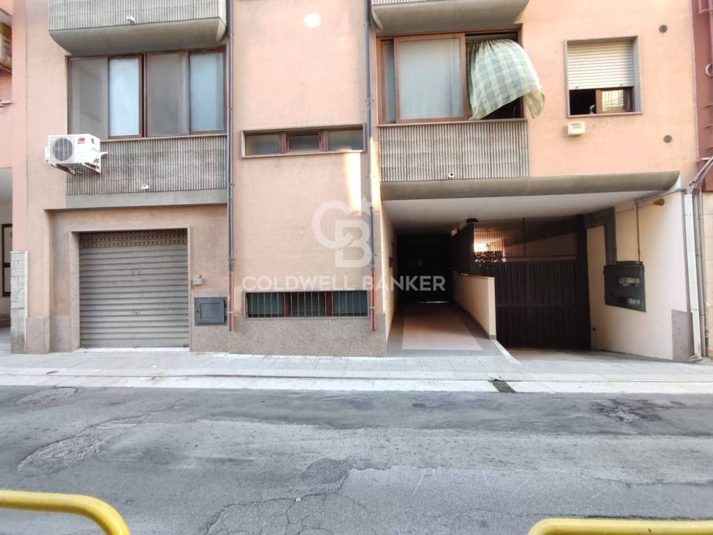 Box / garage a Brindisi in Via Montello, 21 - Foto 3