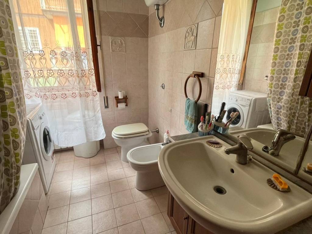 Appartamento a Aprilia in Via Tommaso Guidi - Foto 4