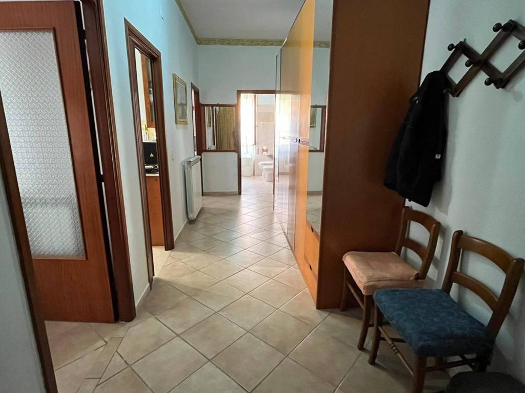 Appartamento a Aprilia in Via Tommaso Guidi - Foto 5