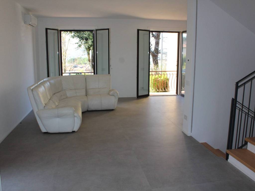 Casa indipendente a Poggibonsi in Via del Chianti - Foto 5