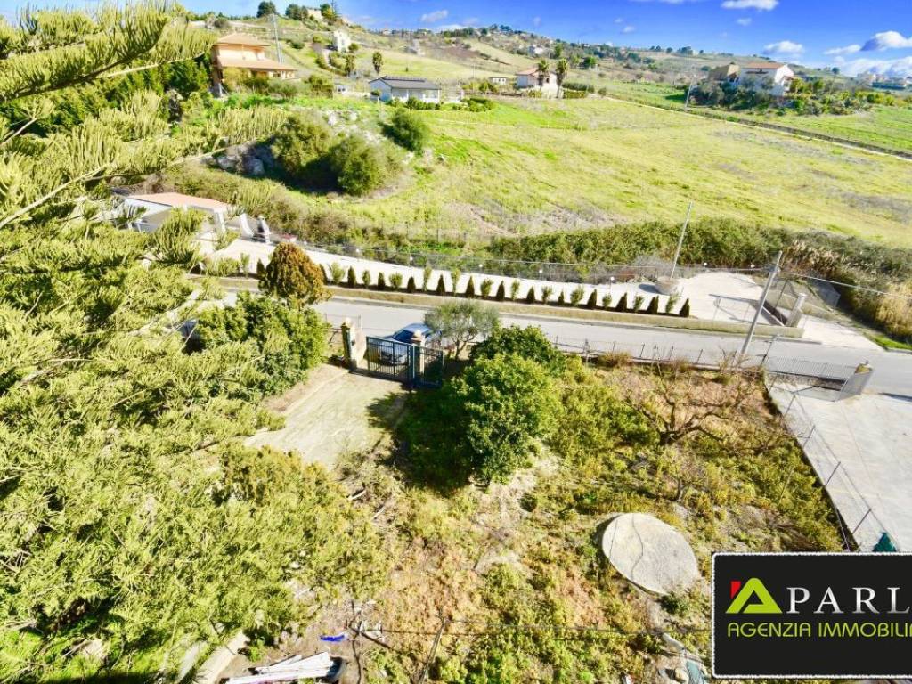 Villa a Canicattì in CONTRADA GULFI - Foto 2