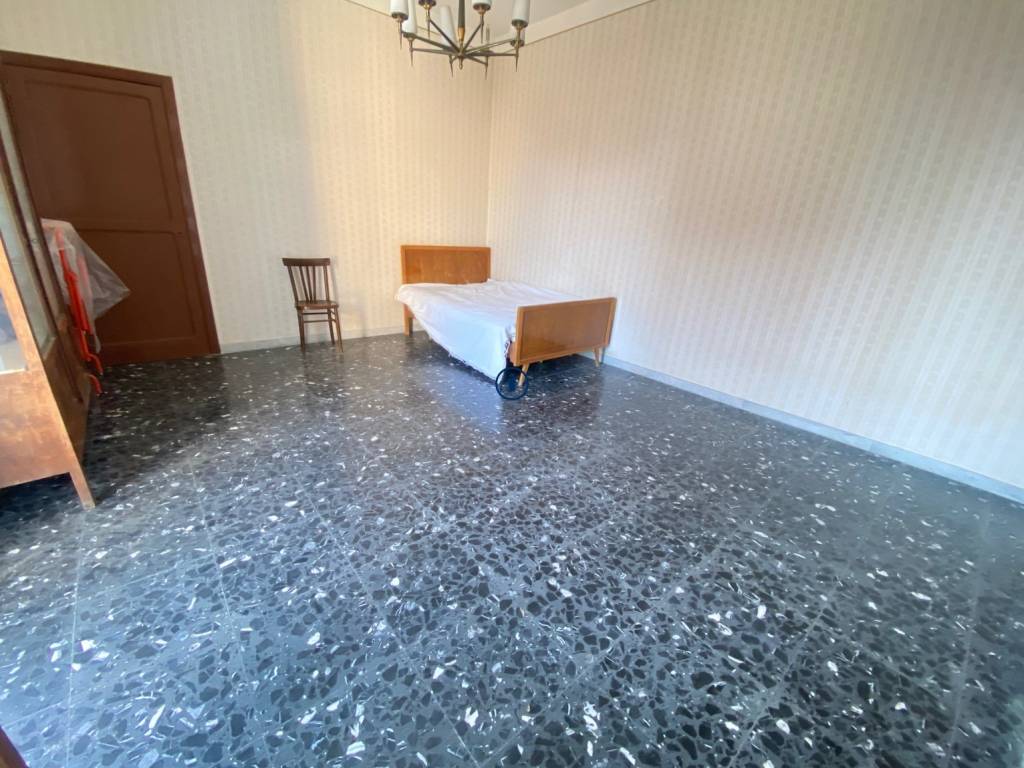 Casa indipendente a Caserta in Via Bellomo, 7 - Foto 2