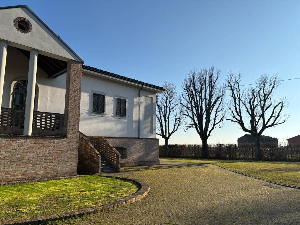 Villa a Bomporto in Via Ravarino Carpi - Foto 4