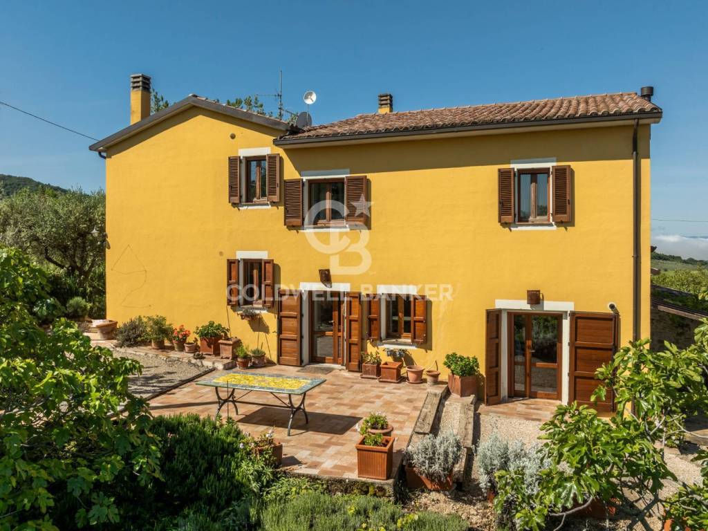 Casa indipendente a Gualdo cattaneo in Palombardo - Foto 2