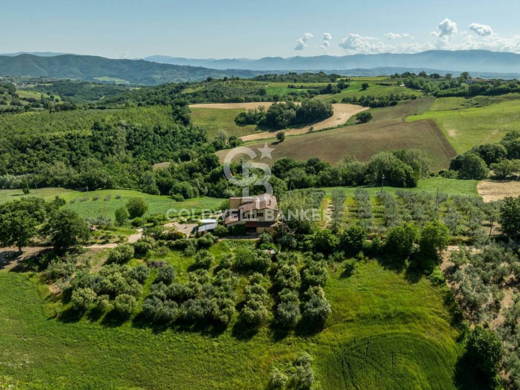 Casa indipendente a Gualdo cattaneo in Palombardo - Foto 5