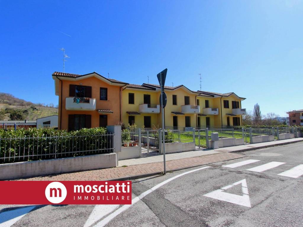 Appartamento a Esanatoglia in Borgo San Giovanni - Foto 2