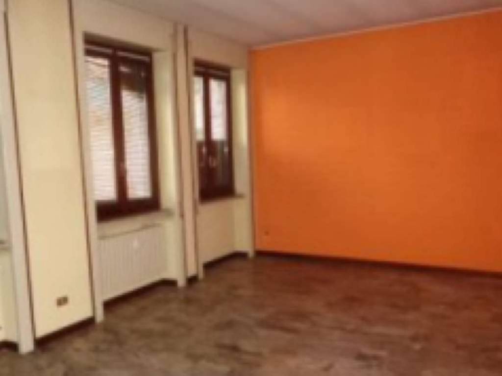Palazzo / stabile a Gavirate in piazza Libertà 2 - Foto 4
