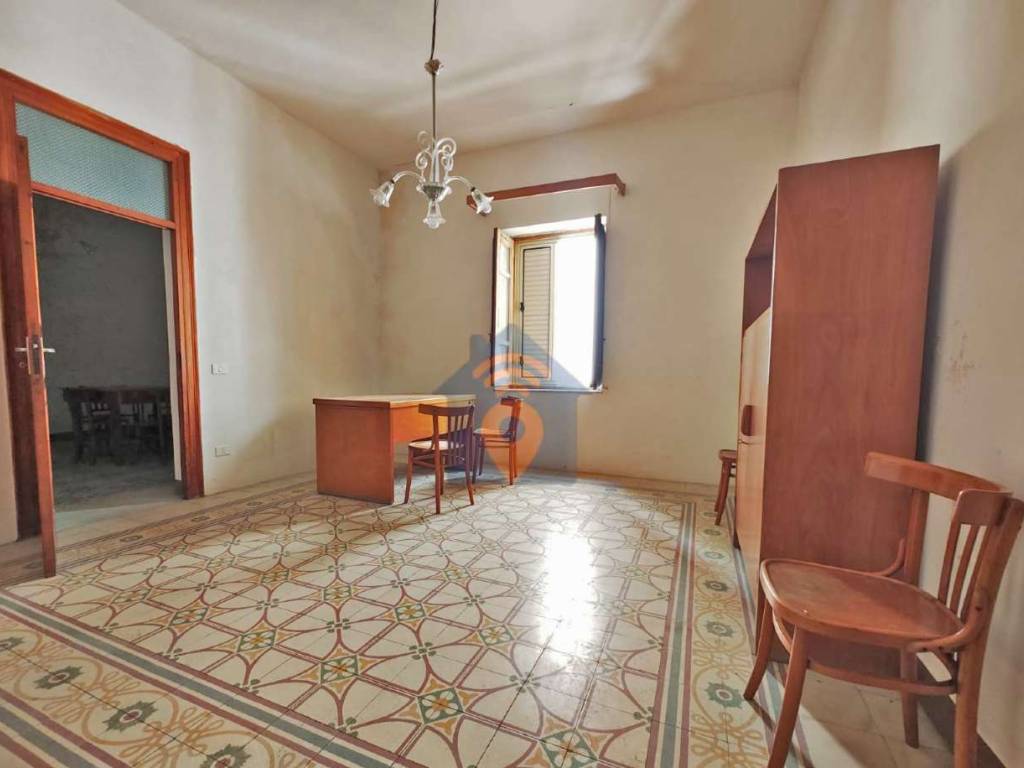 Appartamento a Castelvetrano in viale Roma 45 bis - Foto 5