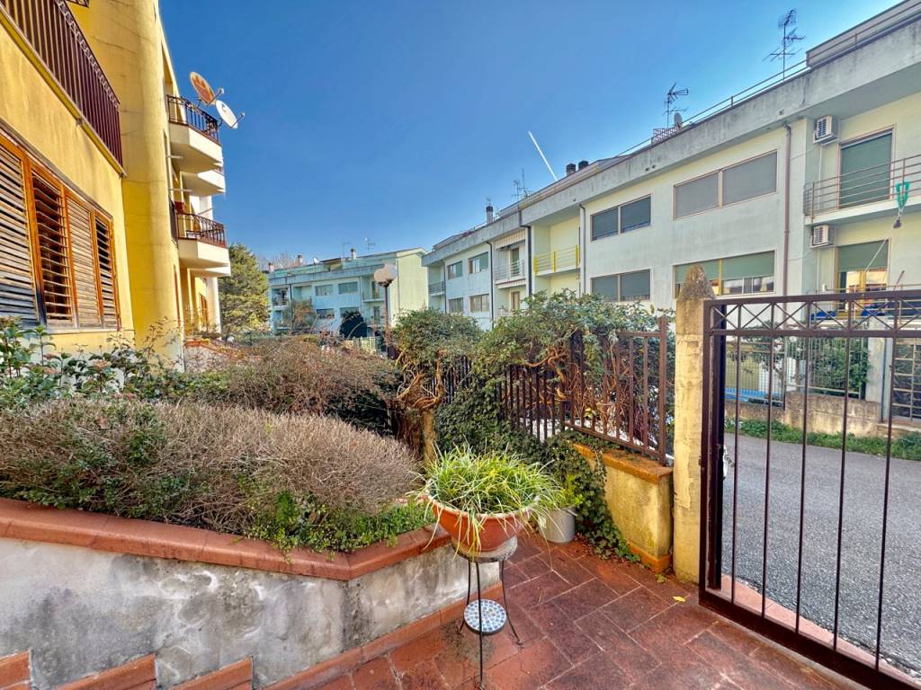 Villetta a schiera a Benevento in Viale Mario Rotili - Foto 2