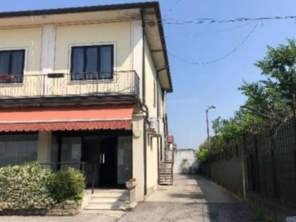 Immobile a Bovolone in via Via Baldoni 29 - Foto 3