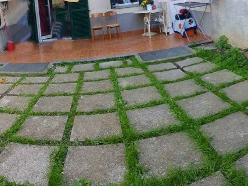 Appartamento a Albenga in Strada Rusineo - Foto 3