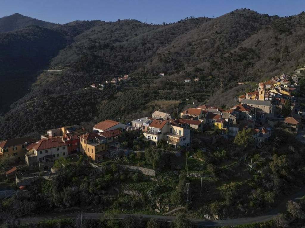 Appartamento a Villa faraldi in Via Mare - Foto 3