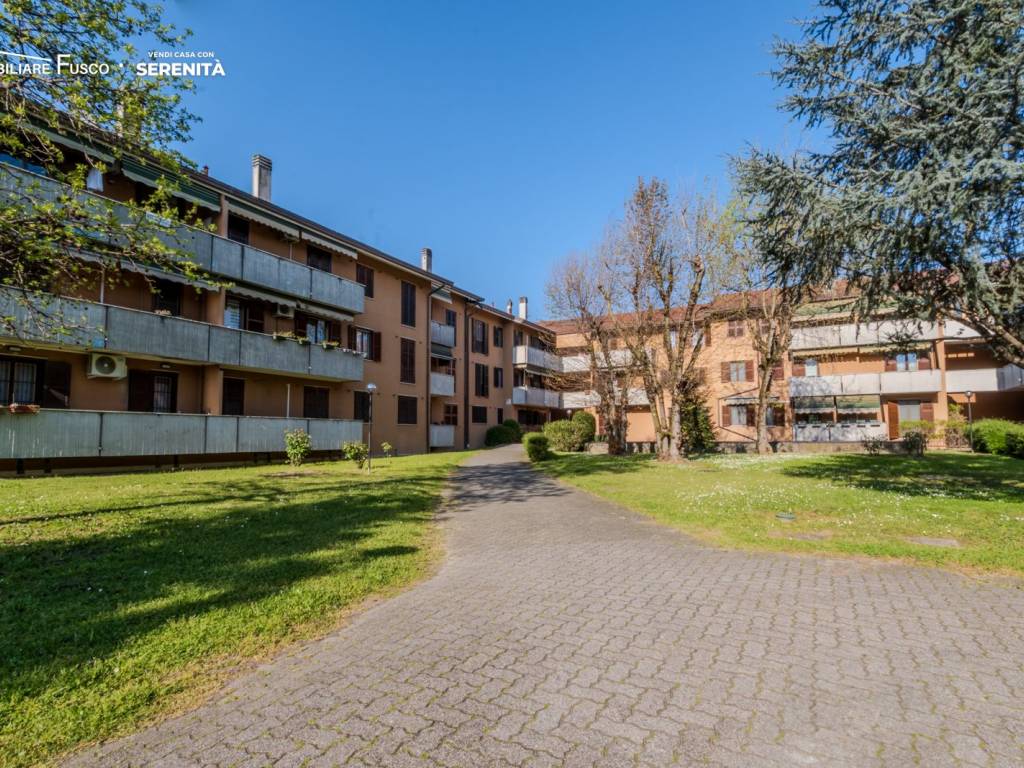 Appartamento a Vizzolo predabissi in Piazza Giacomo Puccini, 16 - Foto 1
