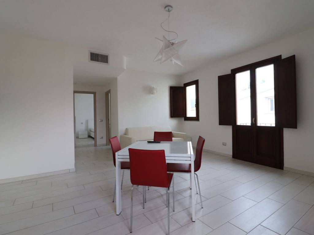 Appartamento a Tortolì in Corso Umberto, 64 - Foto 2