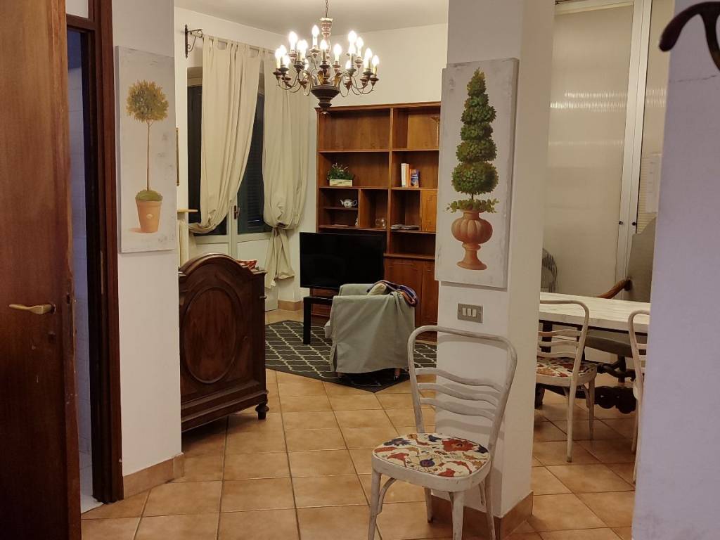 Appartamento a Pavia in Via Pietro Carpanelli - Foto 2