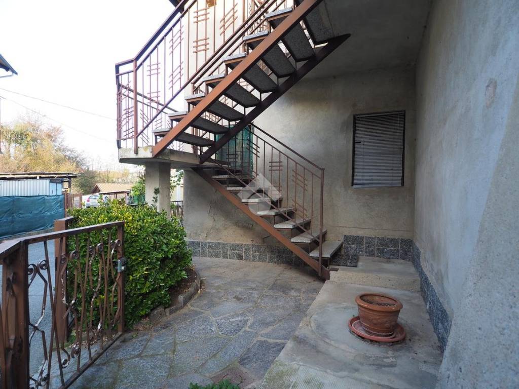 Casa indipendente a Castelletto cervo in Cantone Garella di Fondo, 10 - Foto 2