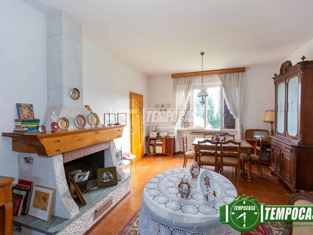 Villa a San fiorano in Via Alcide de Gasperi - Foto 3