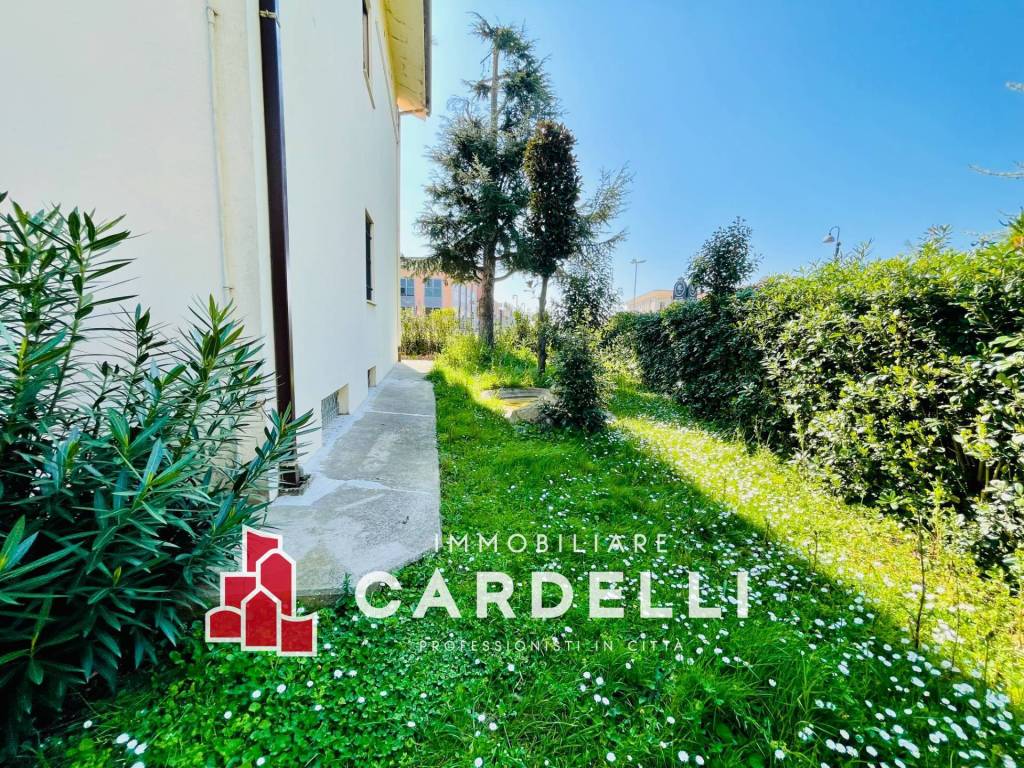 Appartamento a Montecosaro in Via Don Bosco, 95 - Foto 2