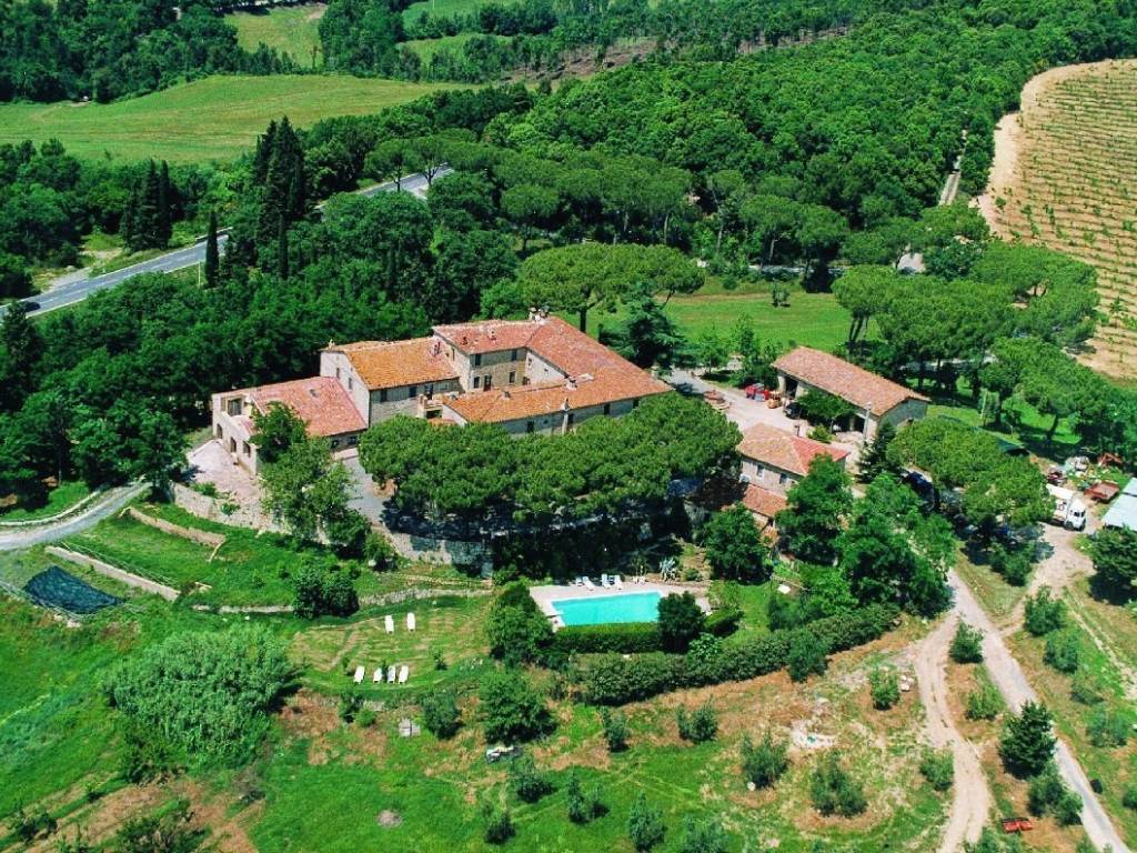 Rustico / casale a Roccastrada in Via Salvo D'Acquisto - Foto 2