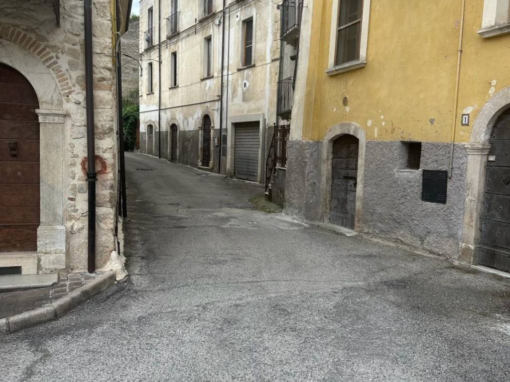 Appartamento a Introdacqua in Via Aldo Moro, 5 - Foto 2