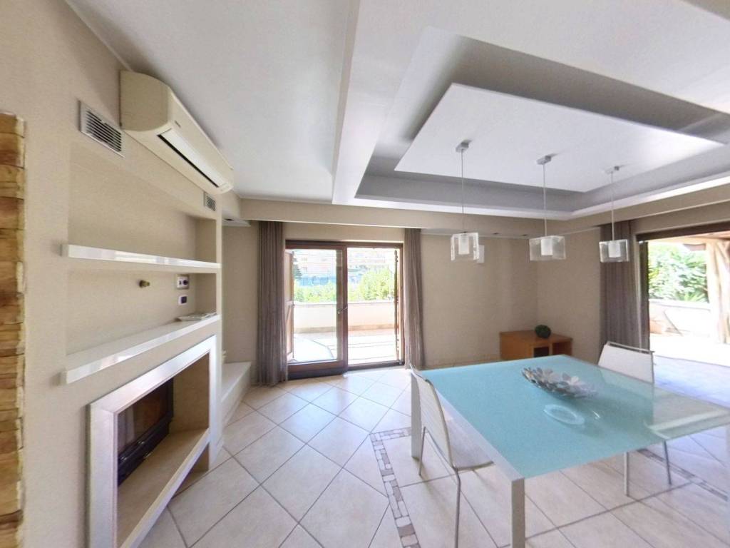 Villa a Gaeta in Viale America - Foto 4