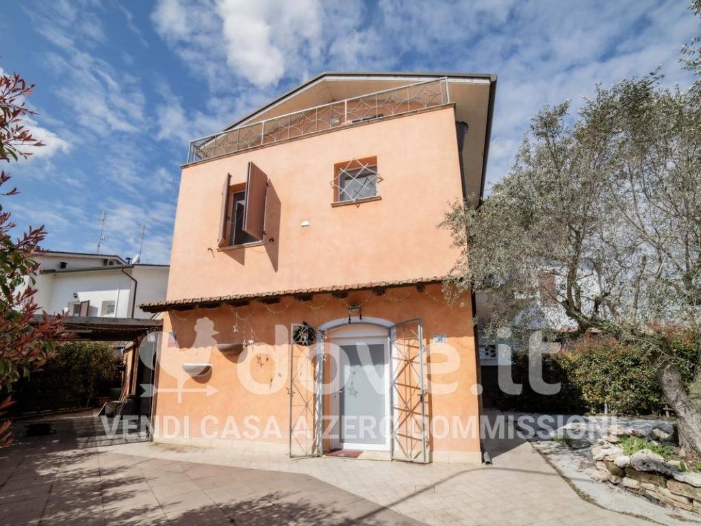 Villa a Conselice in Via Benati, 39 - Foto 4