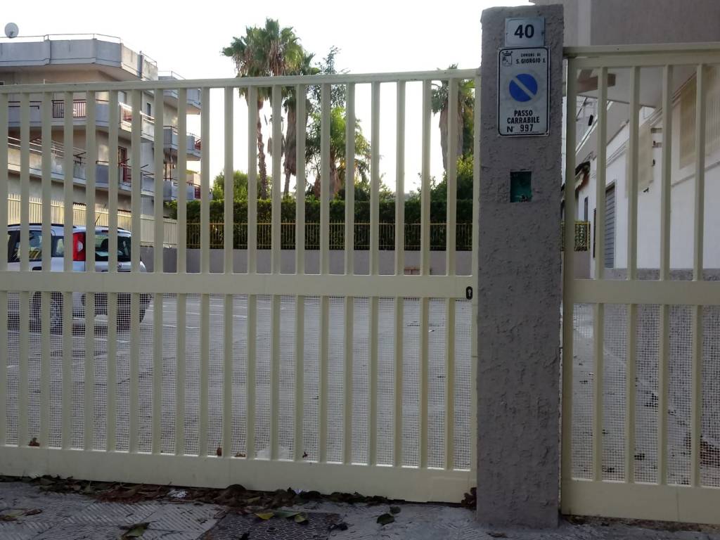 Box / garage a San giorgio ionico in Via Giotto, 40 - Foto 2